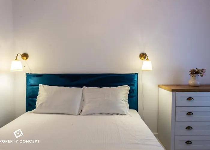 Central Residence Apartment 114