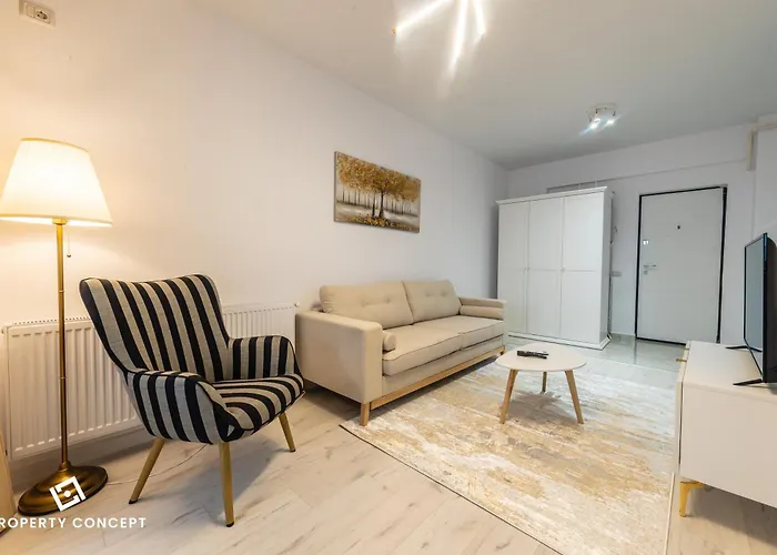 Central Residence Apartment 114